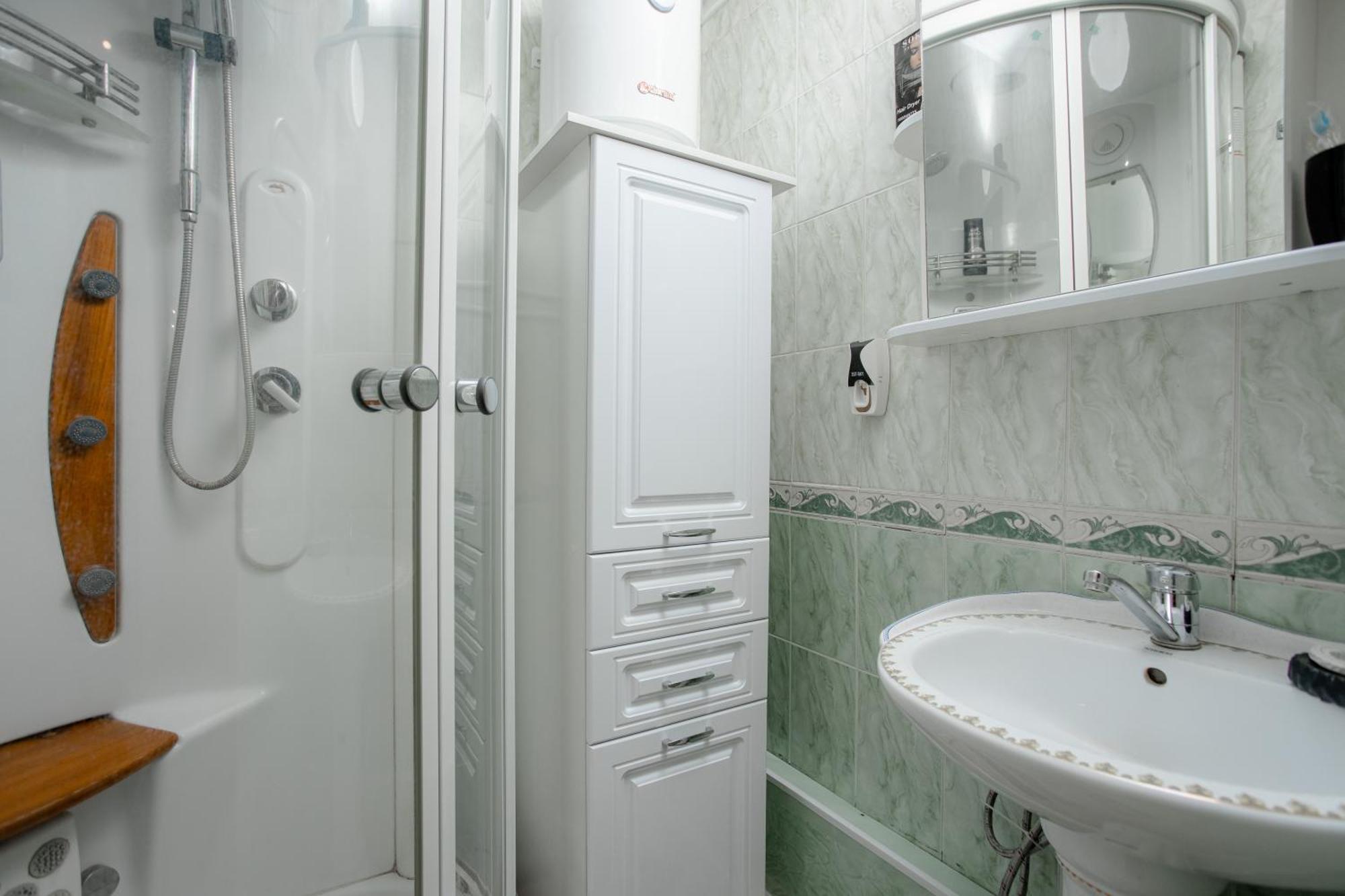 1-комнатная в центре на байтурсынова 59 Apartment